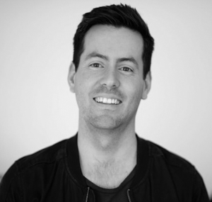 фото сотрудника